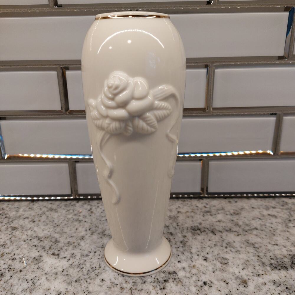 Vintage Lenox Rose Blossom Vase Fine Ivory China 24K Gold Trim W/COA Certificate